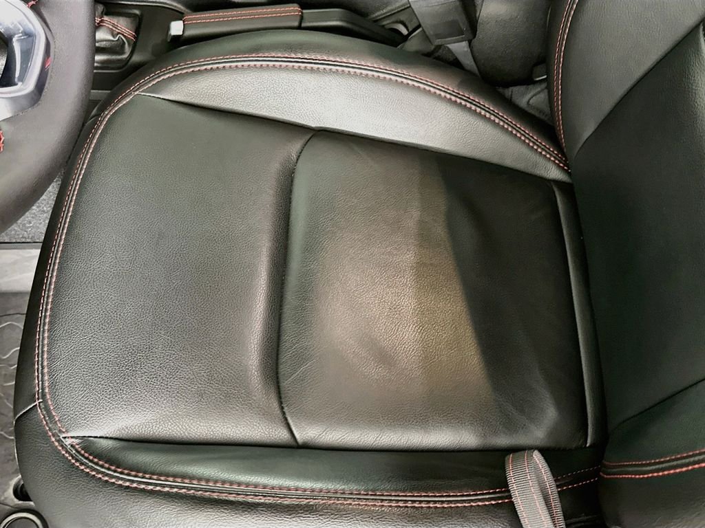 Used 2023 Sting-Gray Clearcoat Jeep Rubicon image 20
