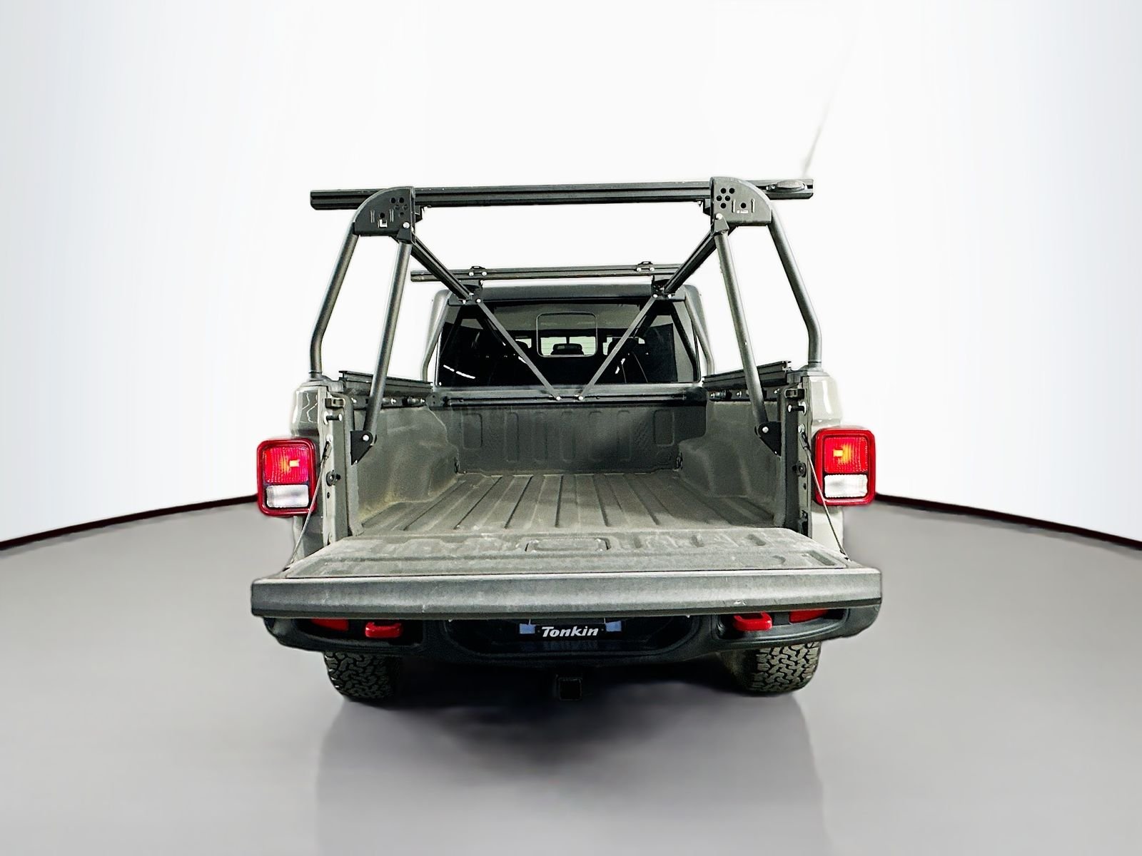 Used 2021 Sting-Gray Clearcoat Jeep Rubicon image 26
