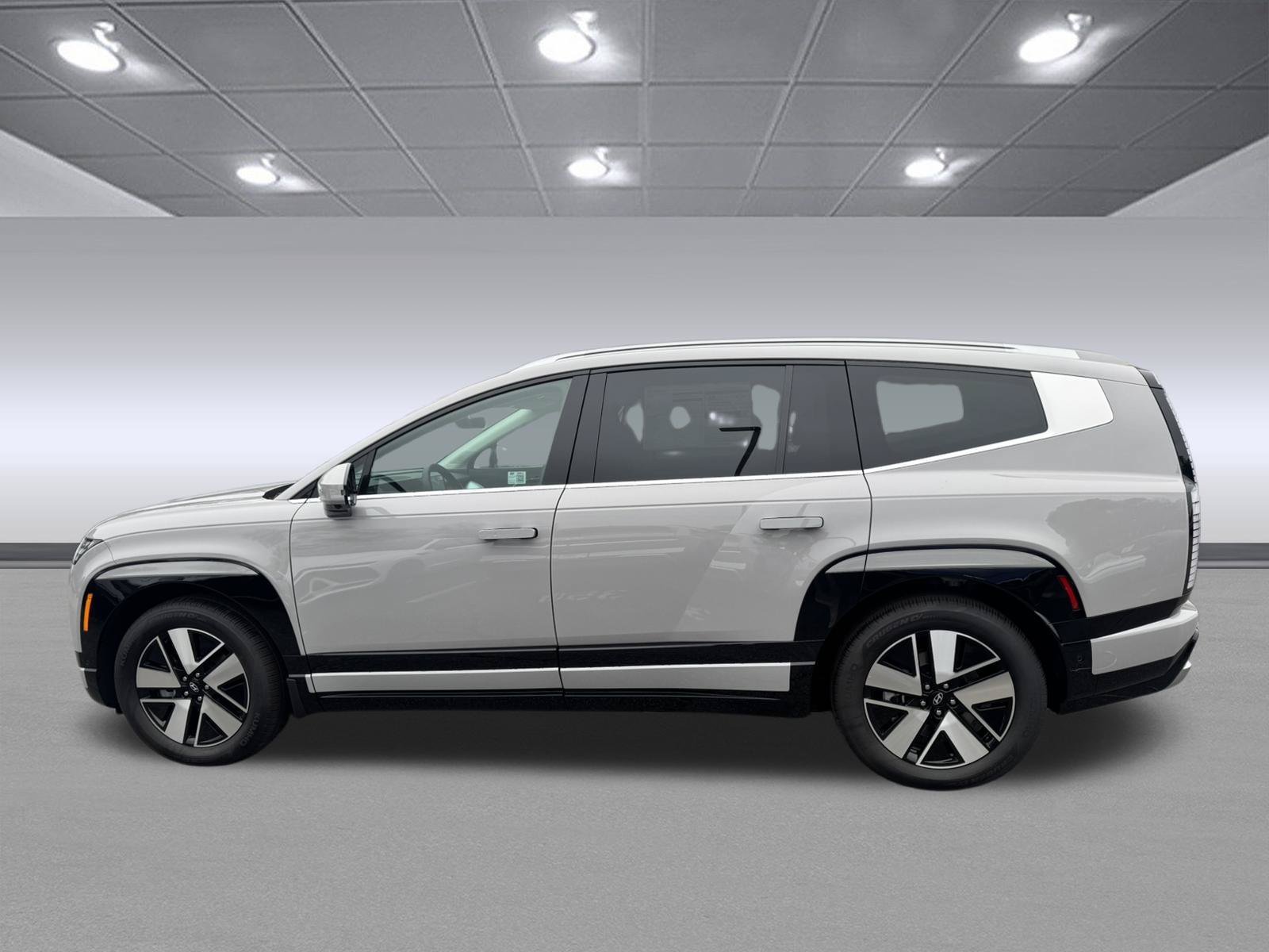 New 2026 Cyber Gray Hyundai SEL image 8