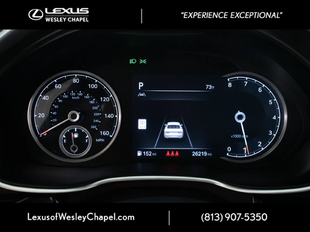 Used 2024 White Genesis 2.5T image 20