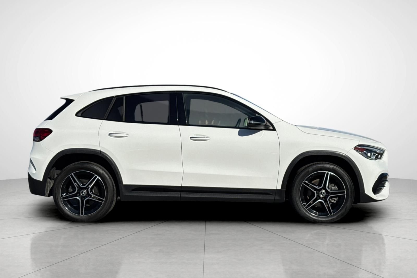 Used 2023 White Mercedes-Benz GLA 250 image 24