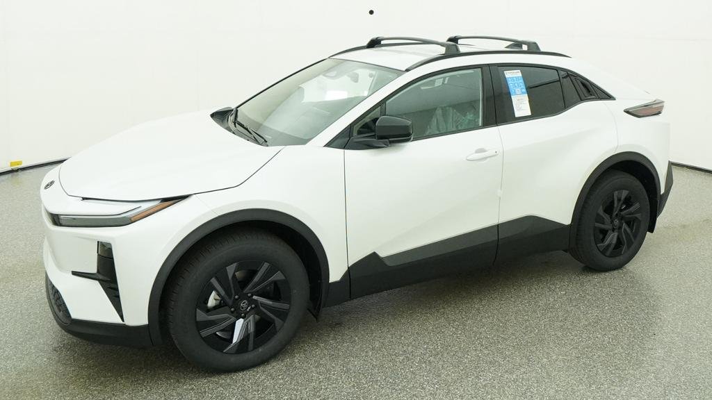 New 2026 Wind Chill Pearl Toyota SE image 33