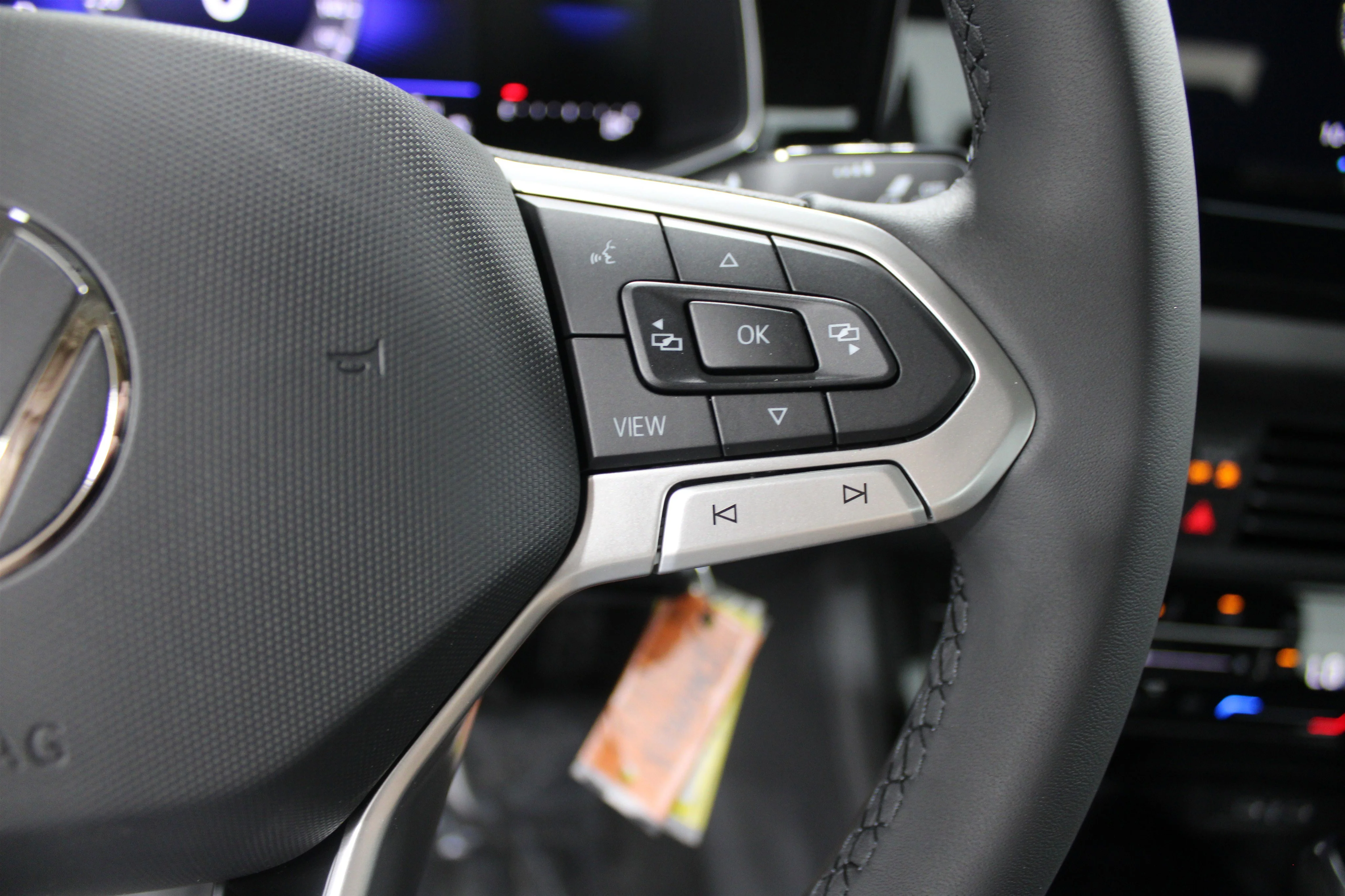 New 2026 Platinum Gray Metallic Volkswagen S image 11