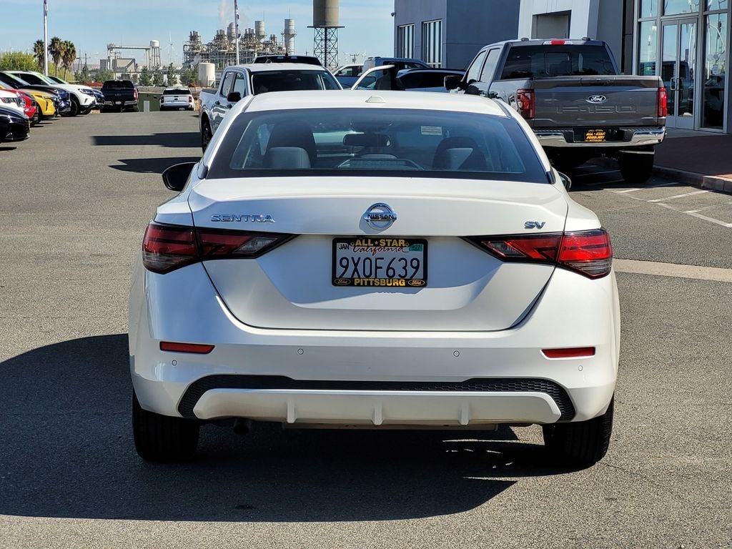 Certified Used 2023 Aspen White Nissan SV image 5