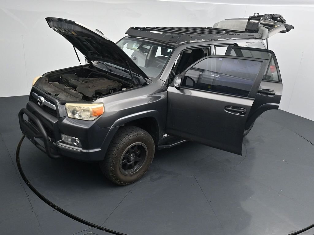 Used 2010 Gray Toyota SR5 image 26