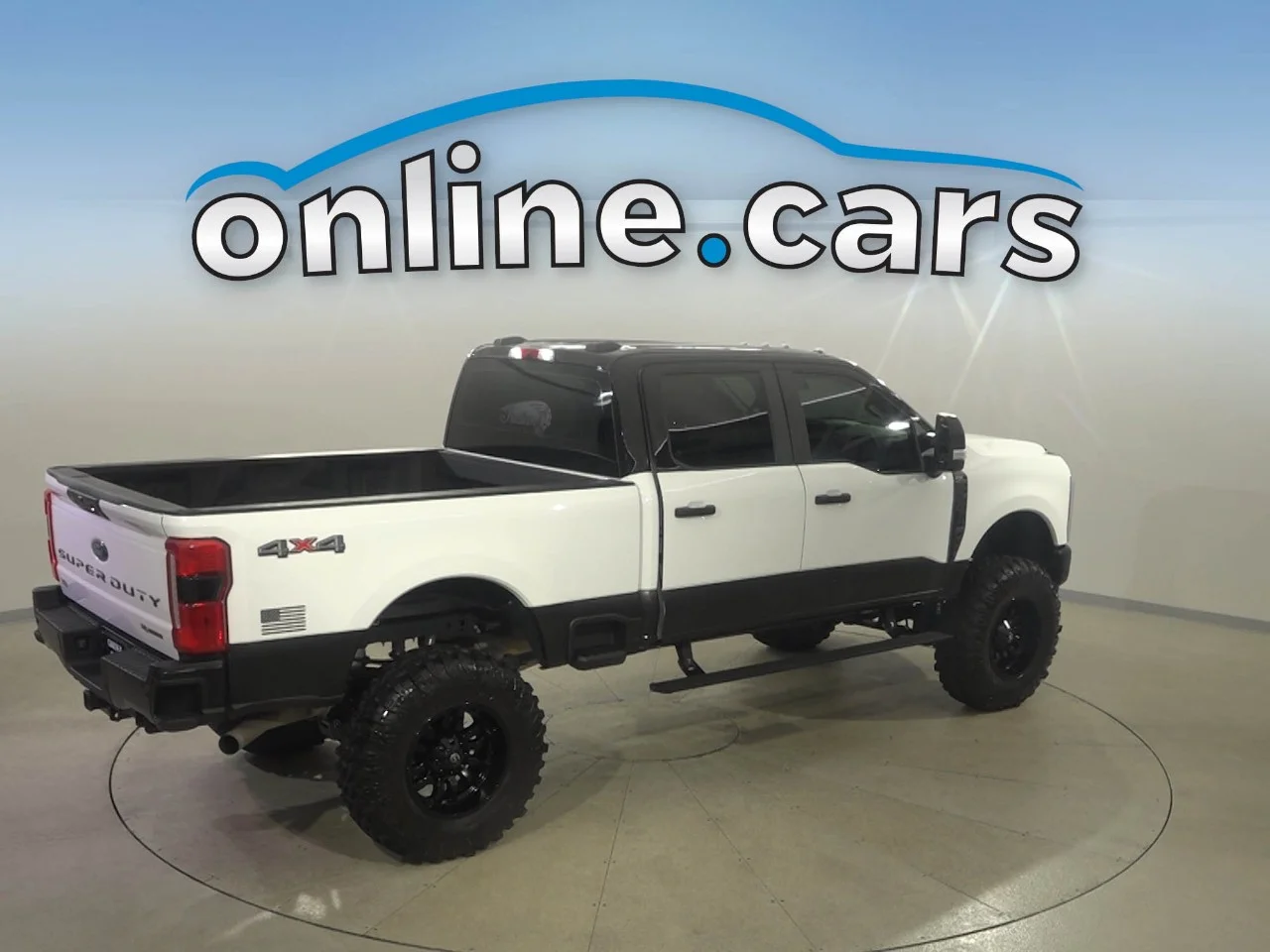 Used 2024 White Ford XL image 4