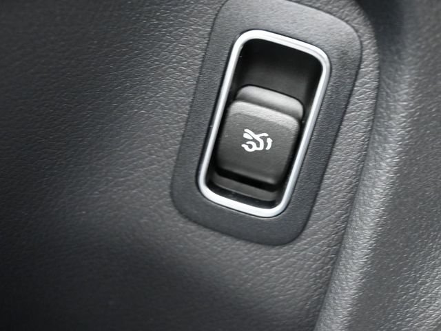 Used 2025 Black Mercedes-Benz CLA 250 image 21