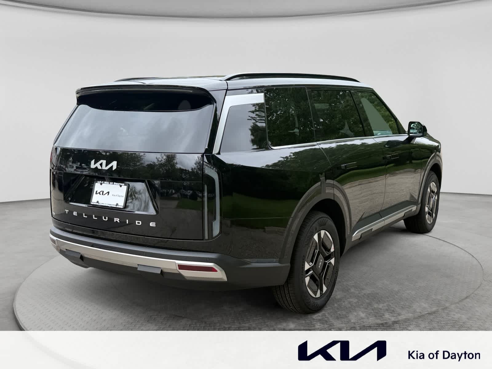 New 2027 Ebony Black Kia EX image 5