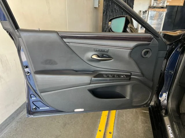 Used 2020 Nightfall Mica Lexus 350 Luxury image 35