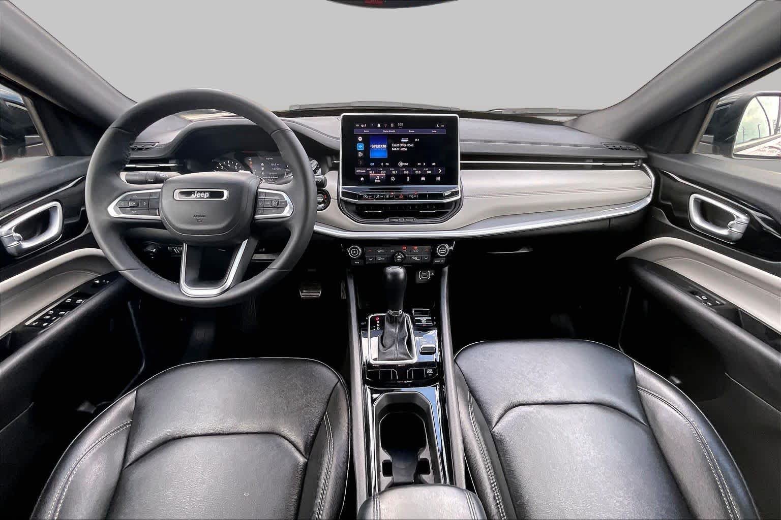2025 Jeep Compass Limited - Photo 15