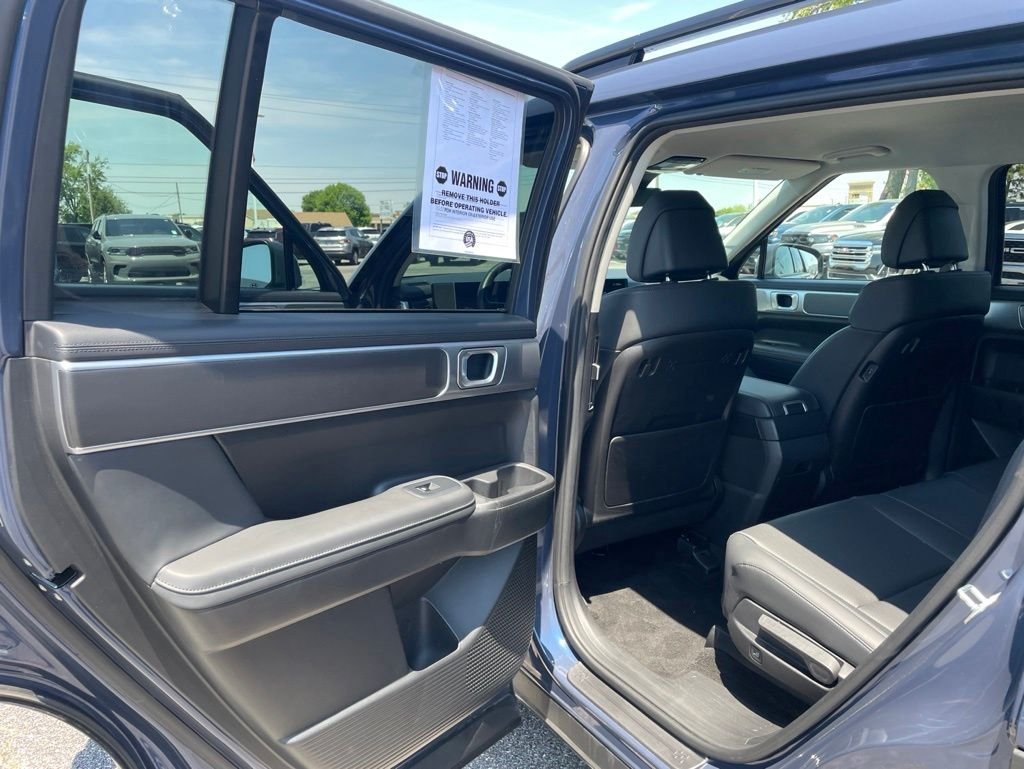 Used 2025 Blue Hyundai SEL image 29