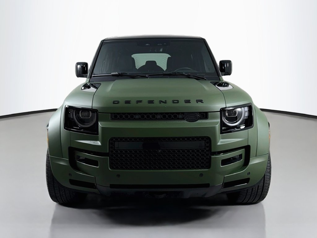 Used 2026 Black Land Rover OCTA Black image 2