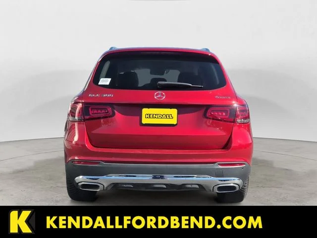 Used 2020 Red Mercedes-Benz GLC 300 image 4