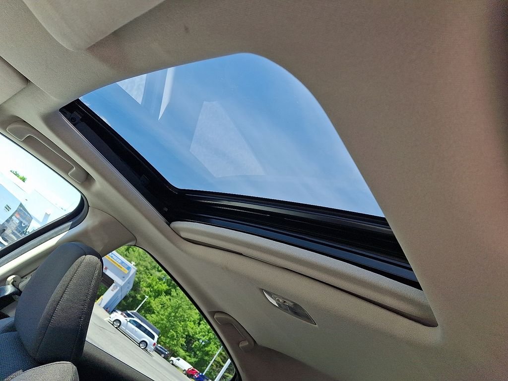 Used 2019 Gray Honda EX image 16