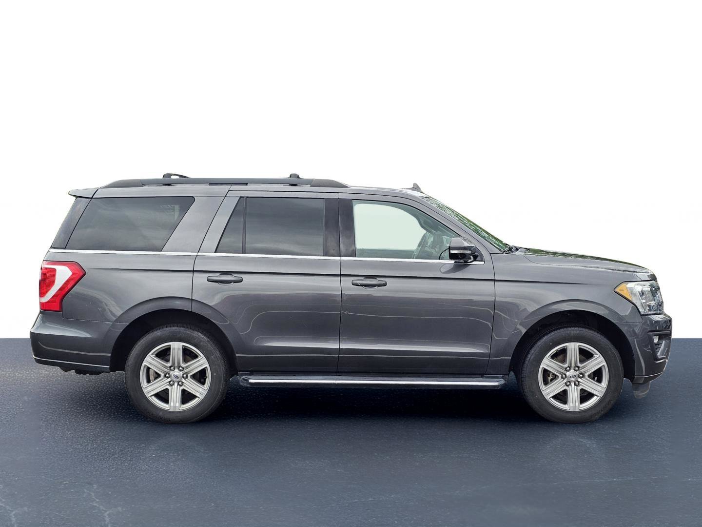 Used 2020 Magnetic Metallic Ford XLT image 7
