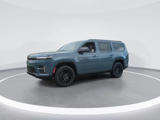 New 2026 Steel Blue Exterior Paint Jeep Limited Reserve image 4