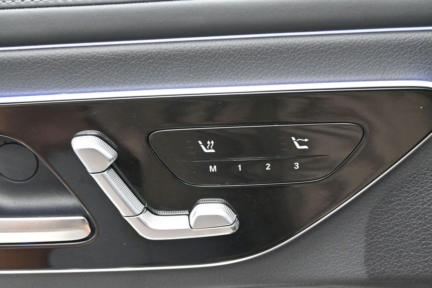 Used 2026 Graphite Gray Metallic Mercedes-Benz CLE 300 image 10