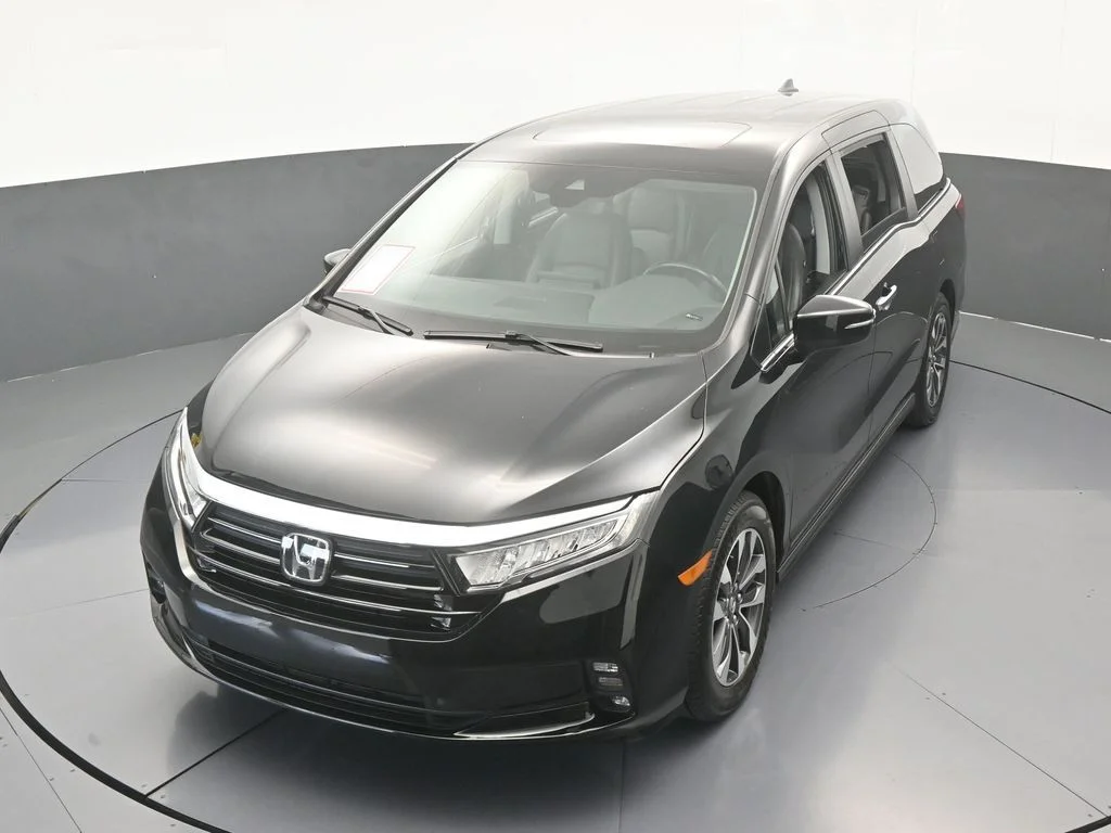 Used 2024 Black Honda EX-L image 46