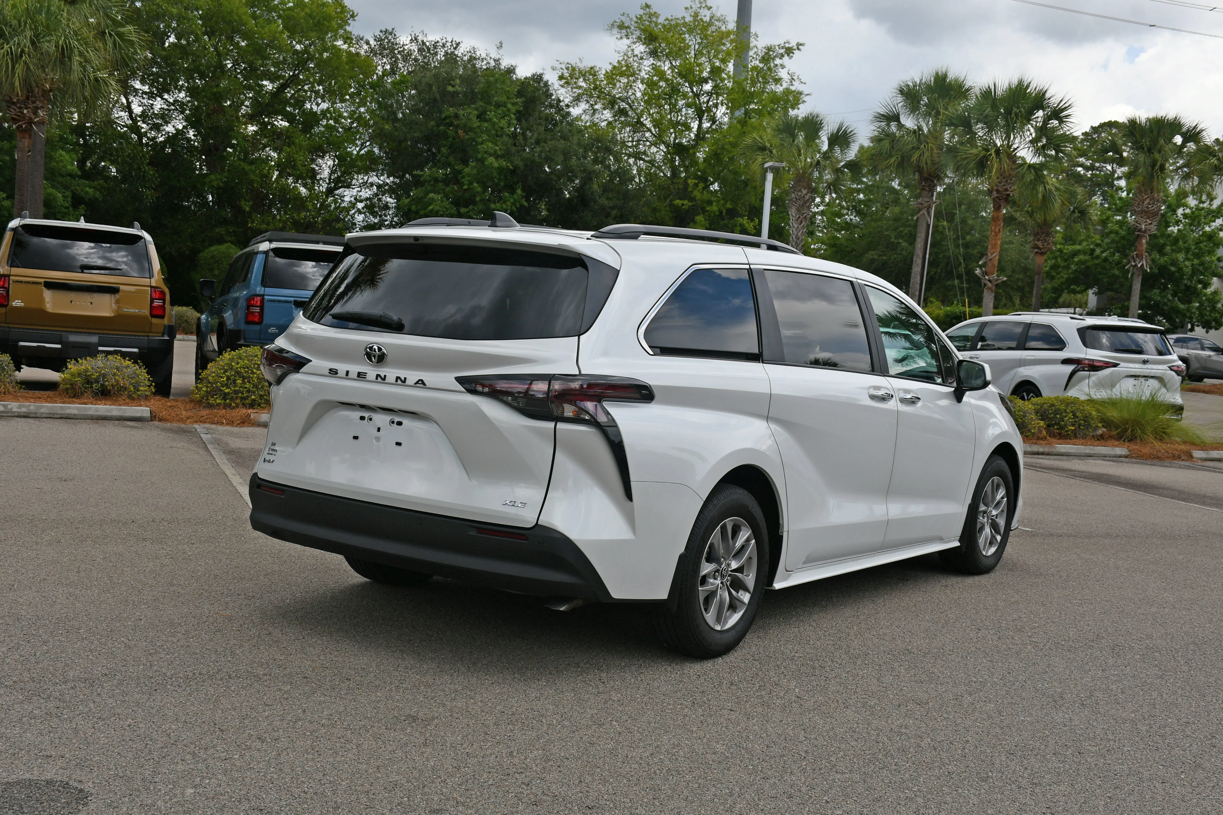 Used 2026 Beige Toyota XLE image 2