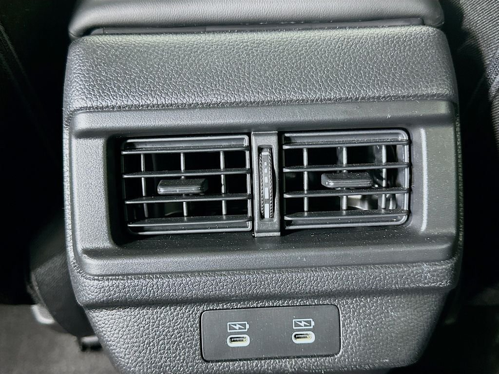 2025 Honda Accord SE - Photo 25