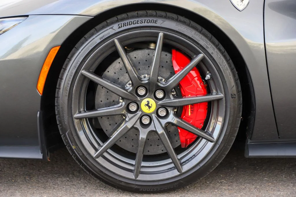 2023 Ferrari 296 Base - Photo 8