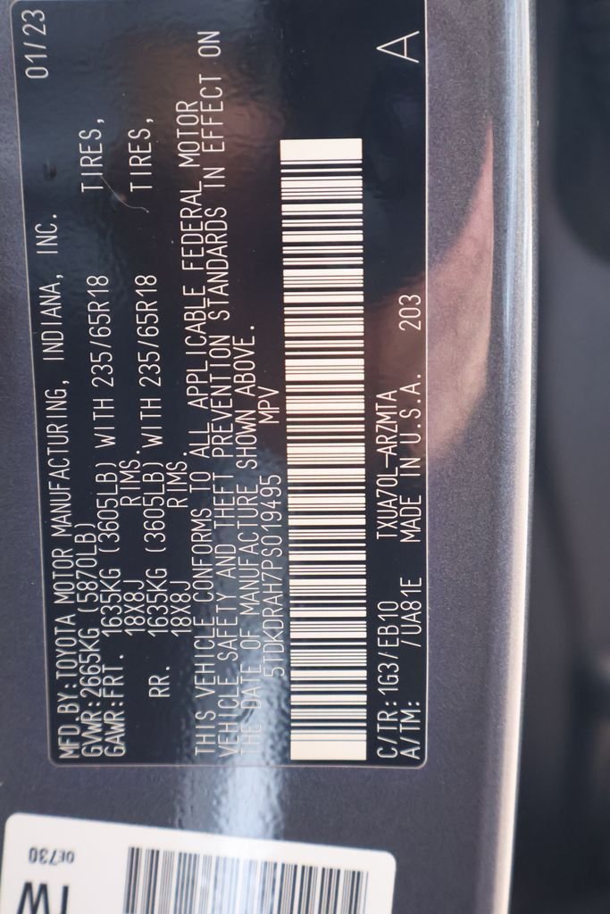 Used 2023 Gray Toyota XLE image 30