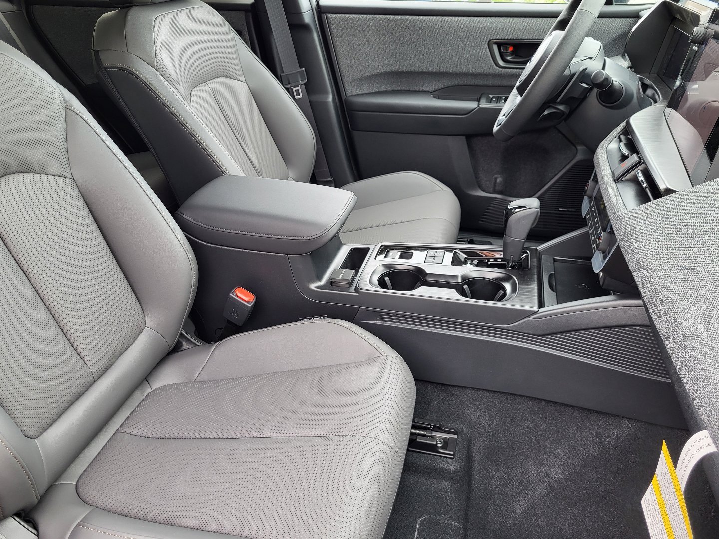 2026 Subaru Outback Limited - Photo 10
