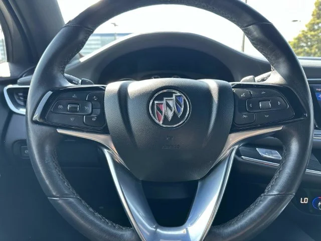 Used 2023 Black Buick Essence image 23