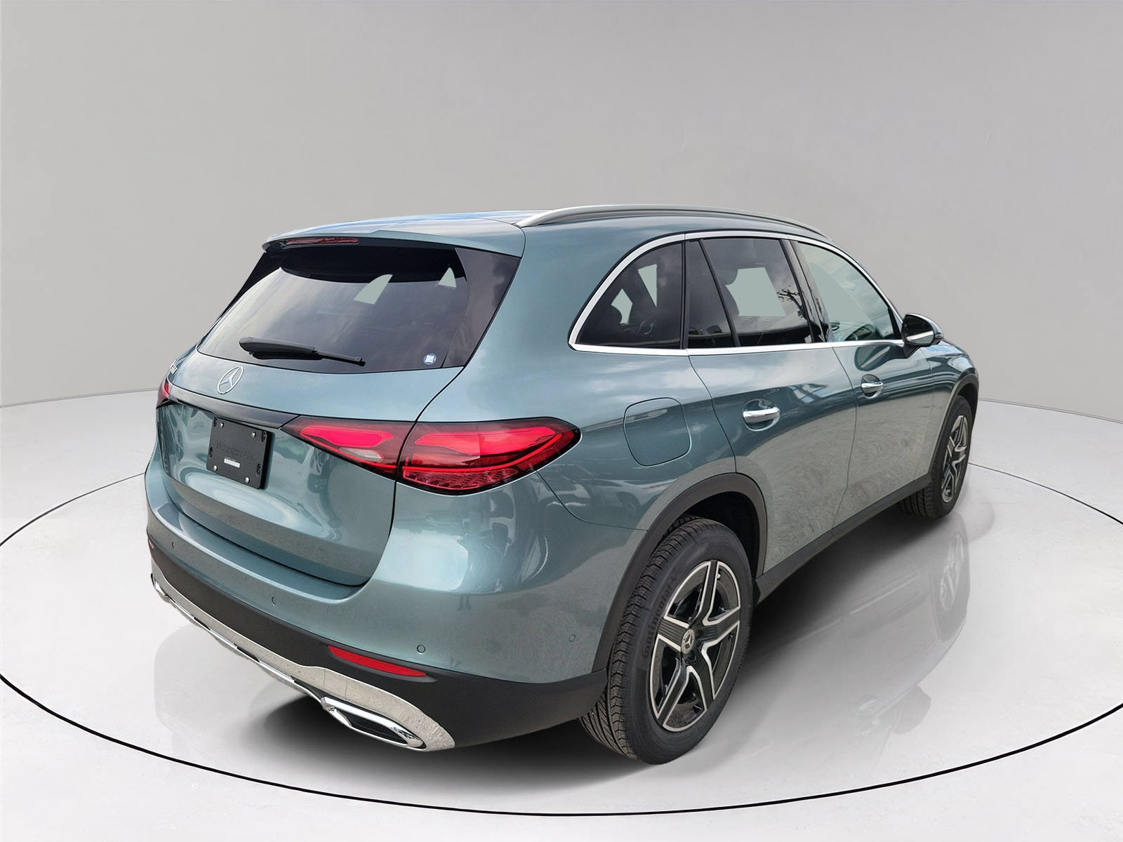 New 2027 Verde Silver Metallic Mercedes-Benz GLC 300 image 36