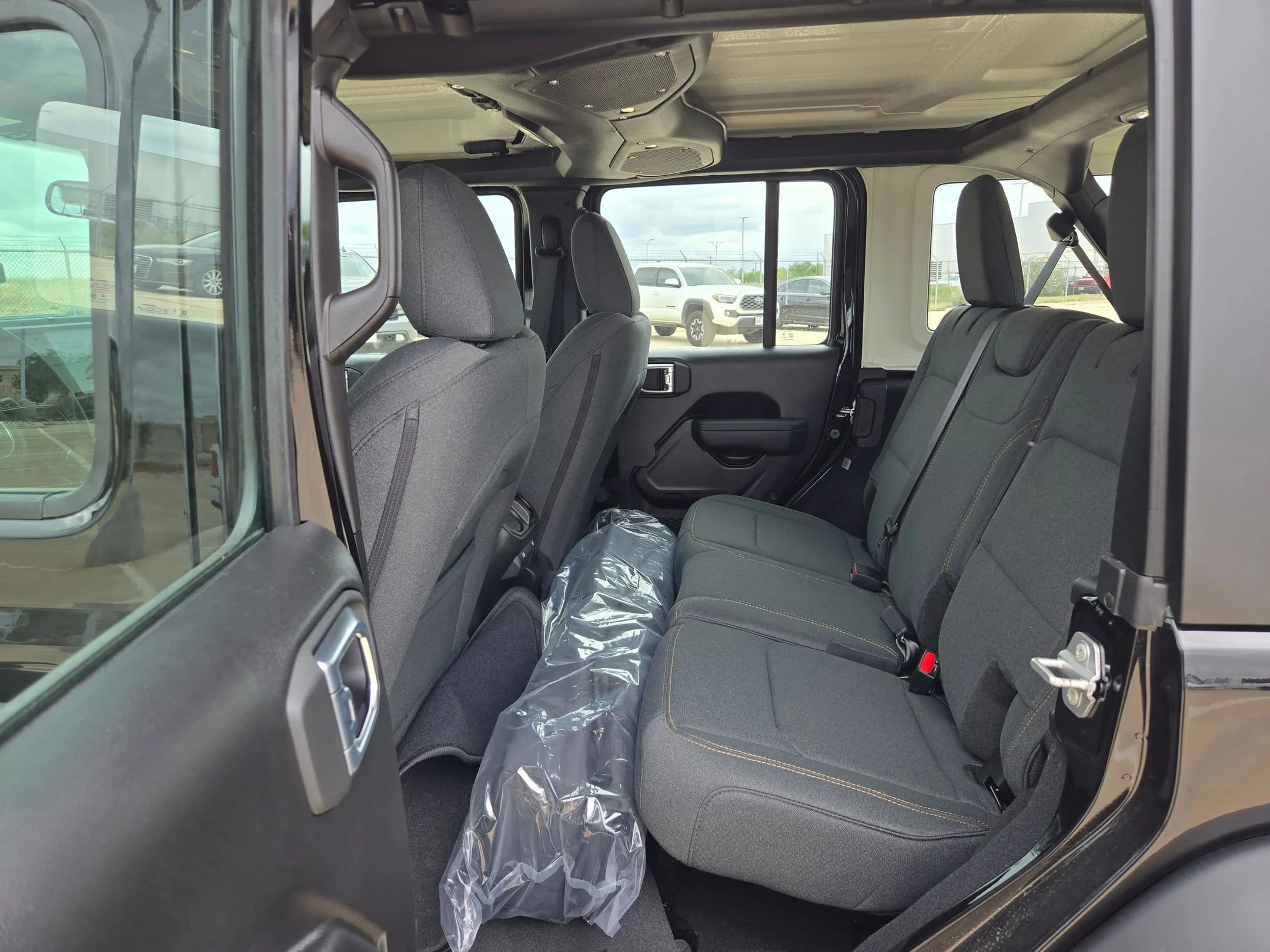 New 2026 Black Clear-Coat Exterior Paint Jeep Sport image 13
