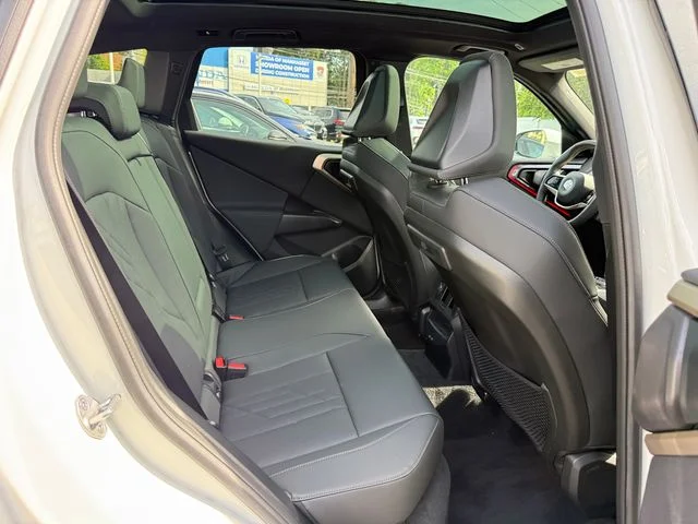 Certified Used 2025 White BMW 30 xDrive image 30