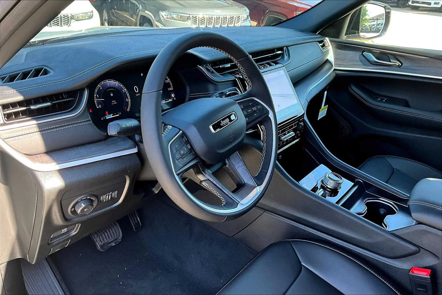 2025 Jeep Grand Cherokee L Limited - Photo 9