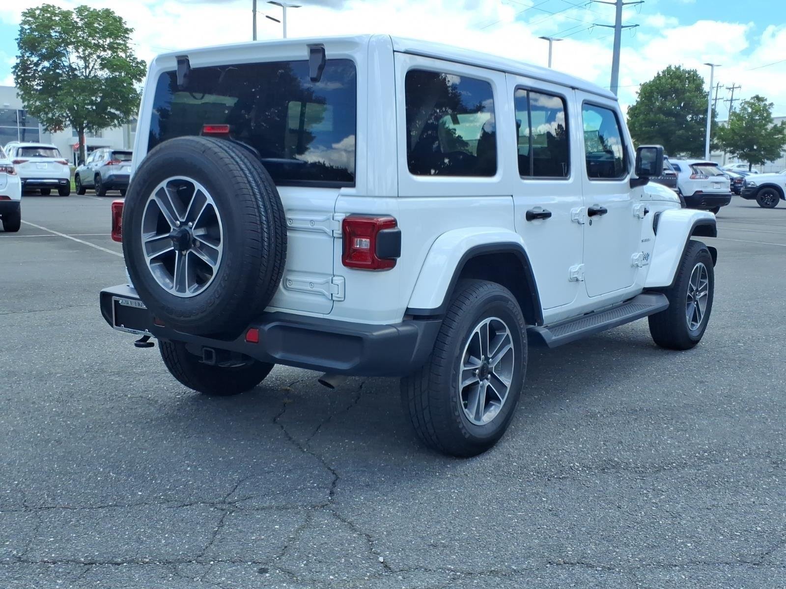 Used 2023 Bright White Clearcoat Jeep Sahara image 2