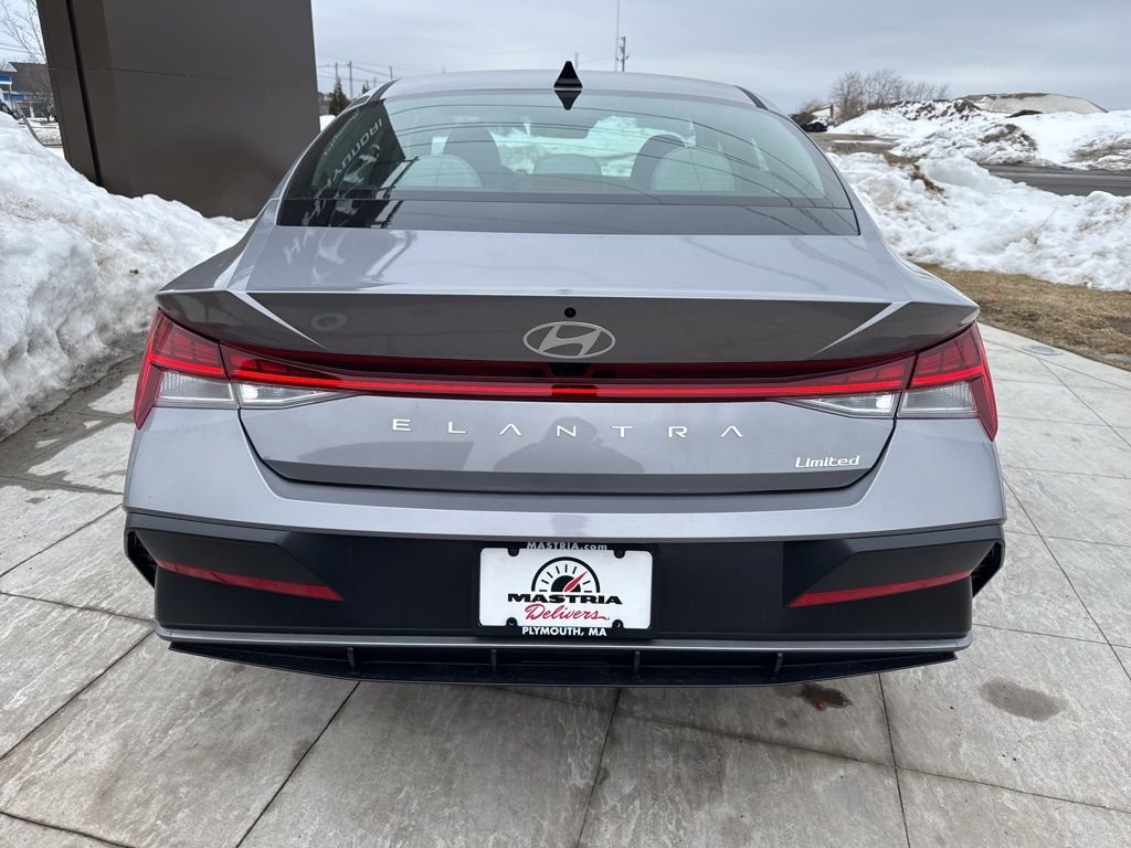 New 2026 Silver Hyundai Limited image 5