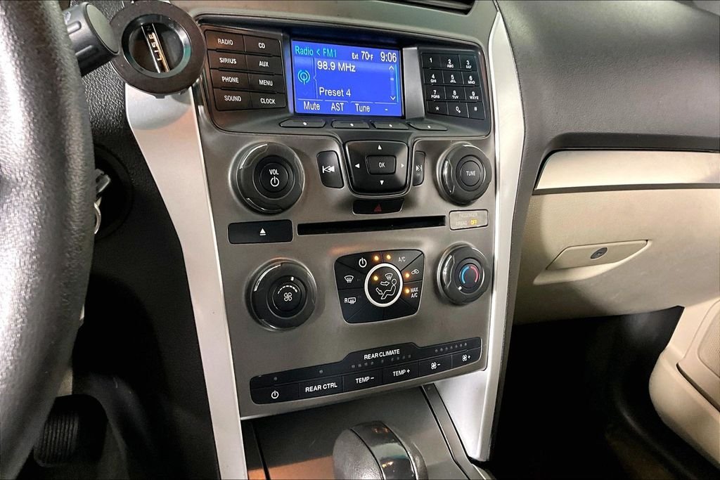 Used 2013 Red Ford Base image 13
