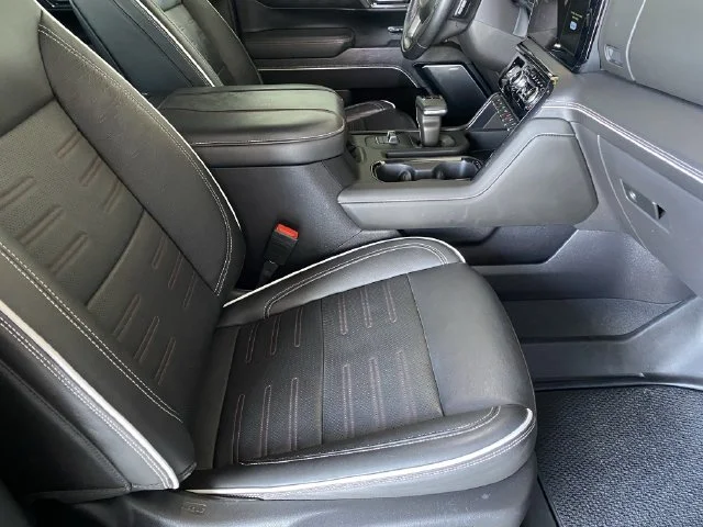 2024 GMC Sierra 1500 AT4X - Photo 10