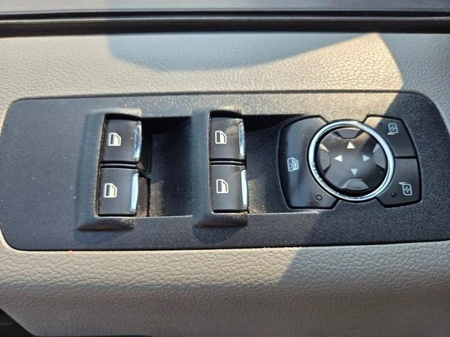 Used 2018 Gray Ford XL image 38