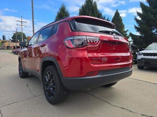 New 2026 Red Hot Pearl-Coat Exterior Paint Jeep Latitude image 5