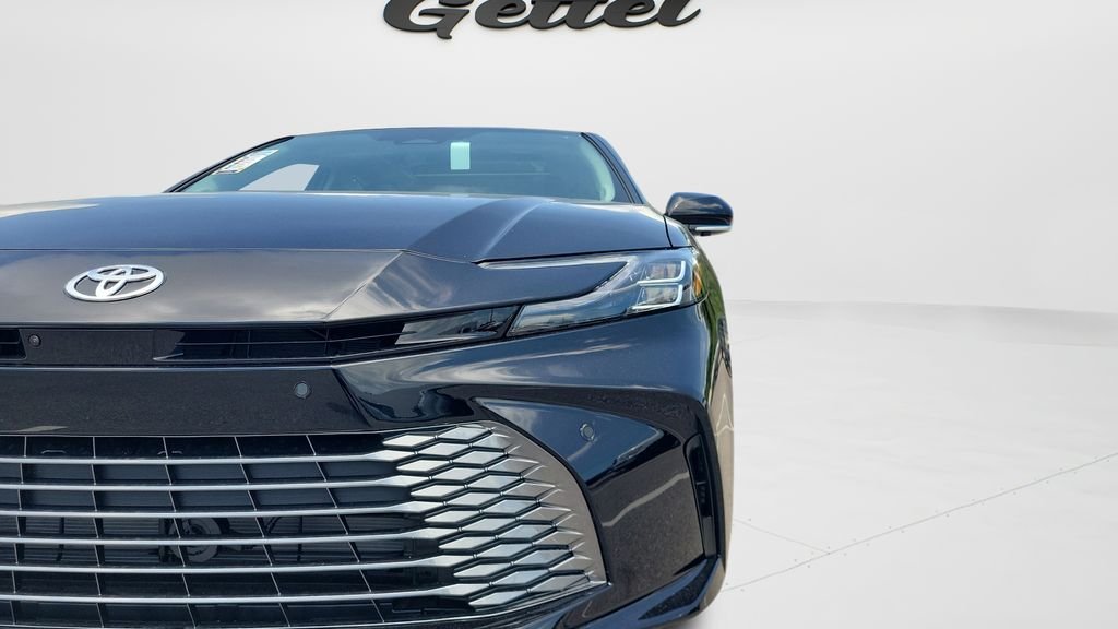 New 2026 Midnight Black Metallic Toyota  XLE image 27