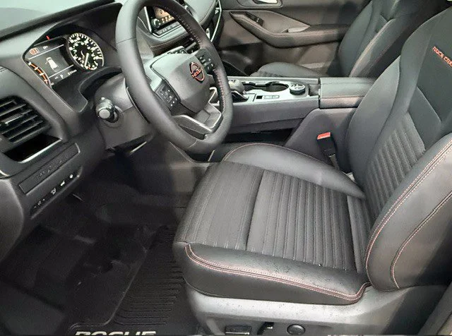 New 2027 Boulder Gray Pearl Nissan Rock Creek image 12