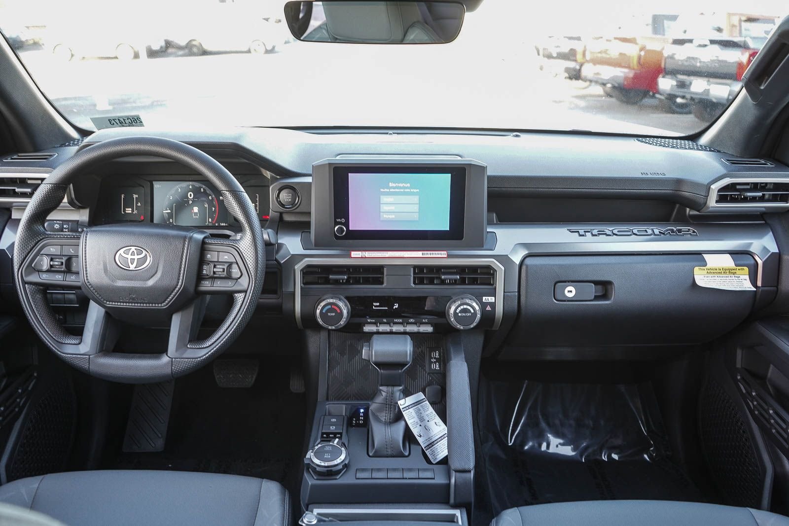 2026 Toyota Tacoma SR5 - Photo 12
