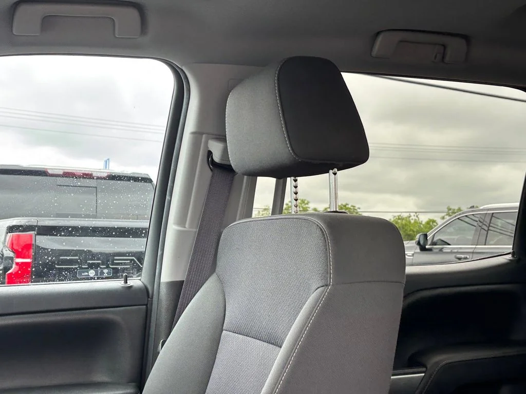 Used 2016 Black Chevrolet LT image 14