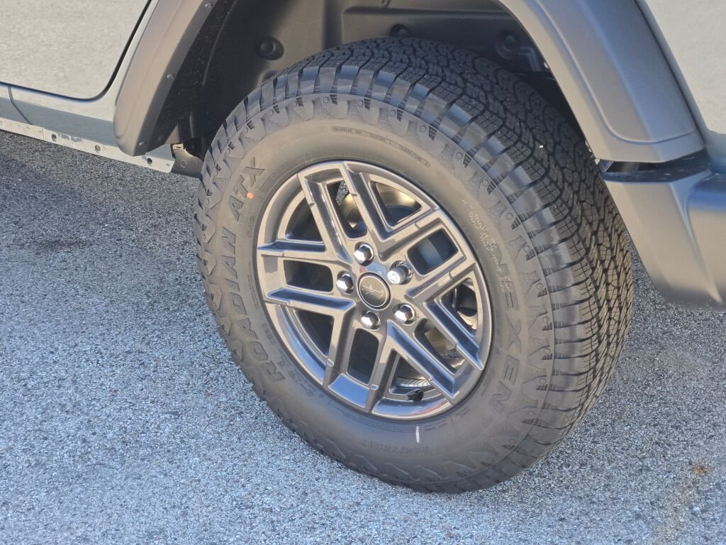 New 2026 Anvil Clear-Coat Exterior Paint Jeep Sport S image 15
