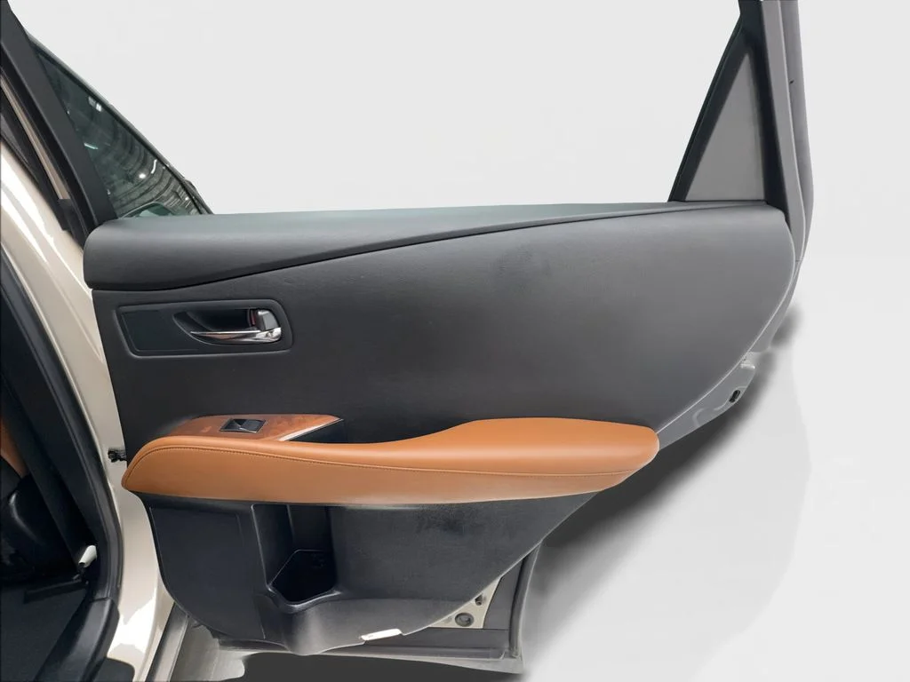 Used 2015 Beige Lexus 350 image 31