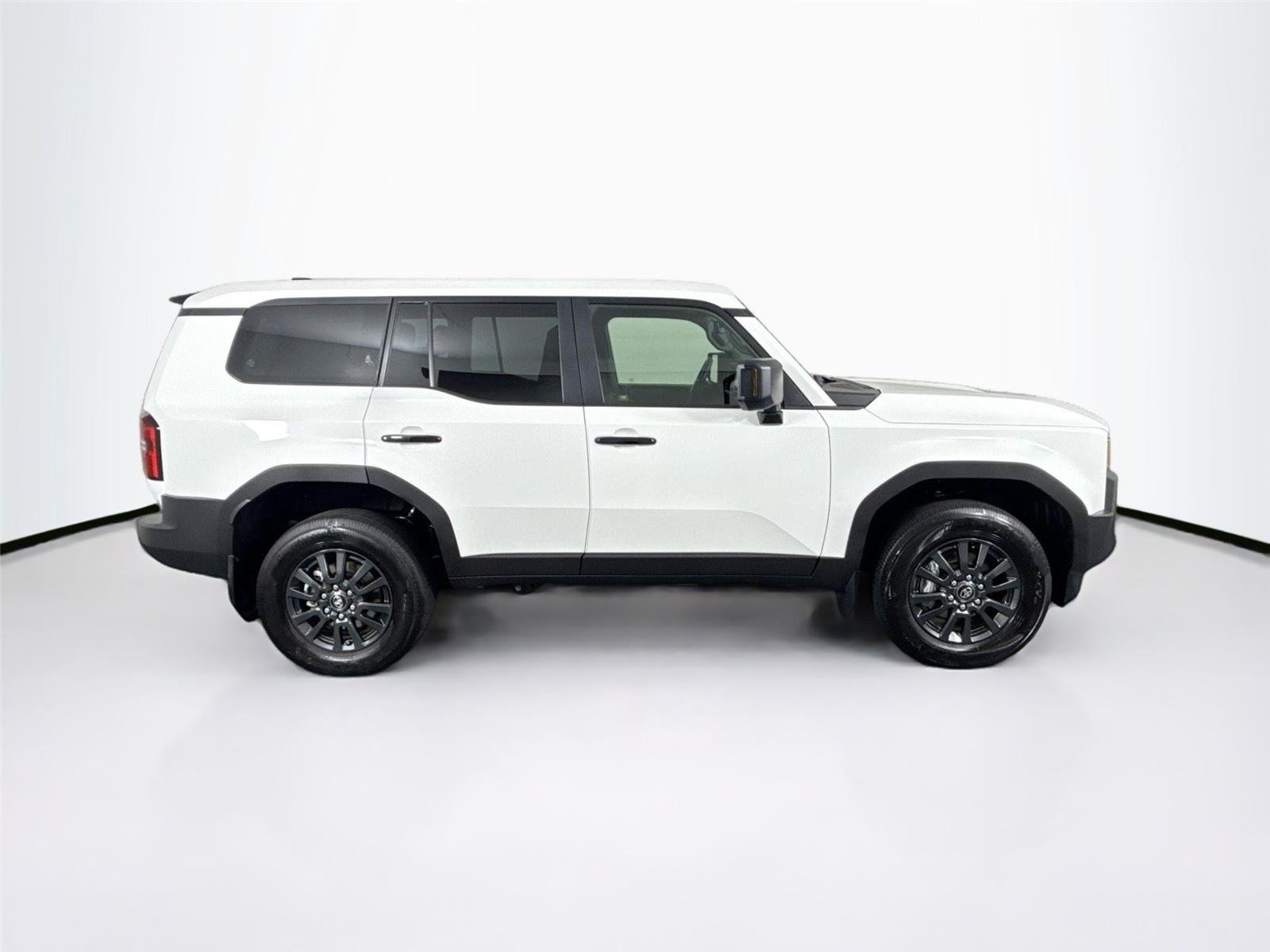 Used 2025 Ice Cap Toyota 1958 image 10