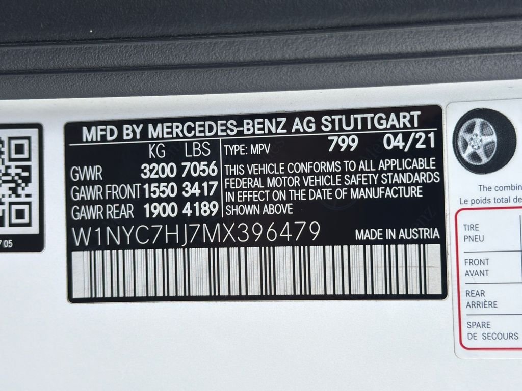 Used 2021 designo Diamond White Metallic Mercedes-Benz G 63 AMG® image 28