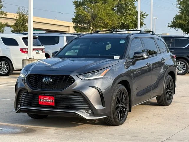 Used 2023 Magnetic Gray Metallic Toyota XSE image 7