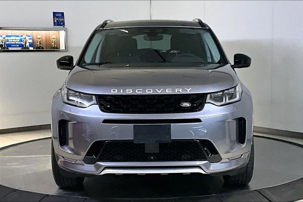 Used 2025 Gray Land Rover S image 3