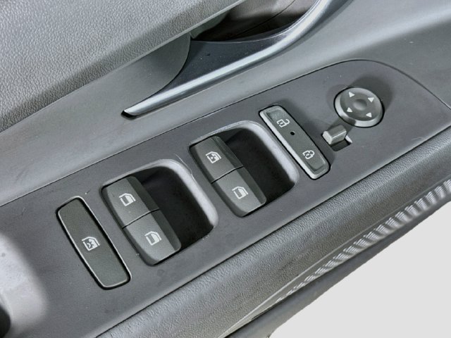Used 2024 Ecotronic Gray Hyundai SEL image 20