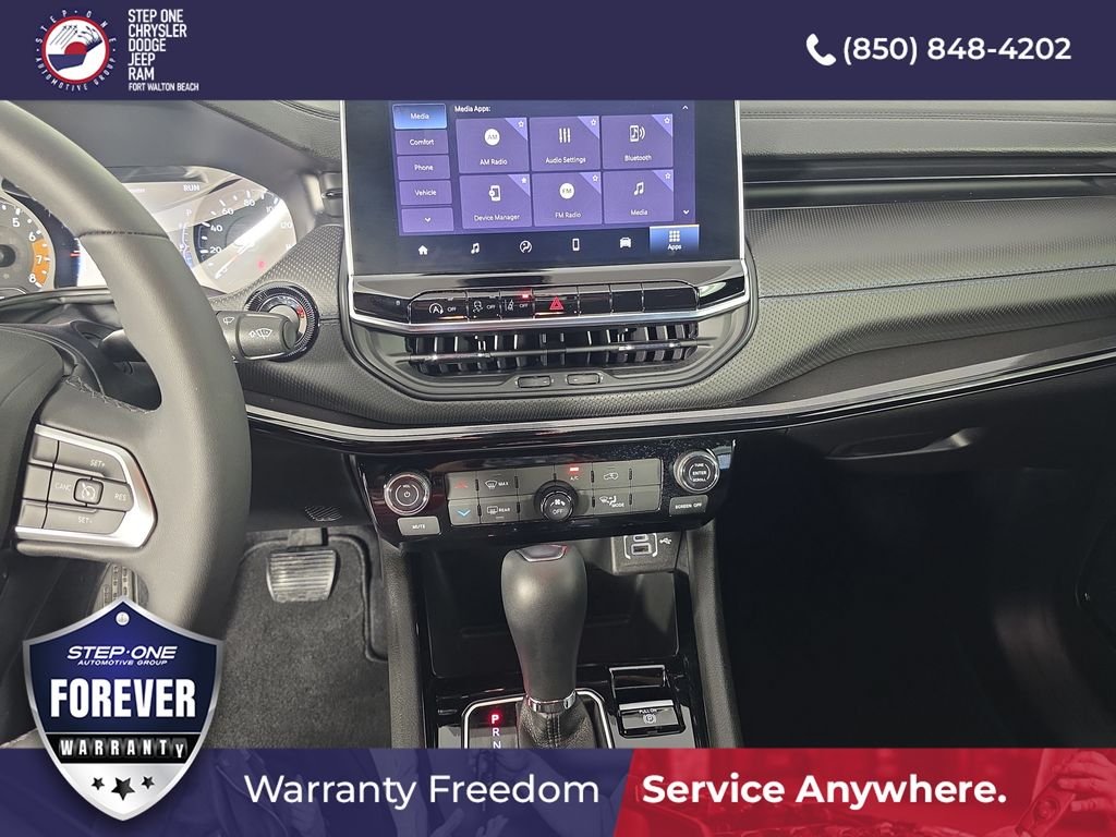 Used 2025 Red Jeep Latitude image 23